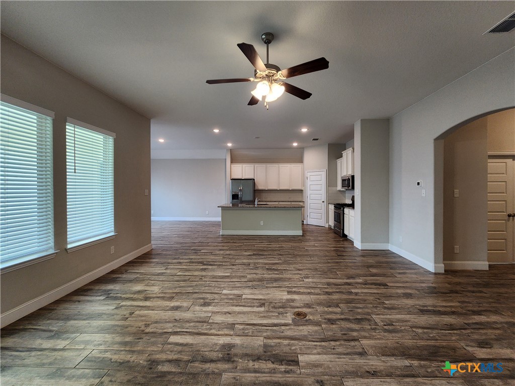 1331 Gruene Glen Property Photo 9