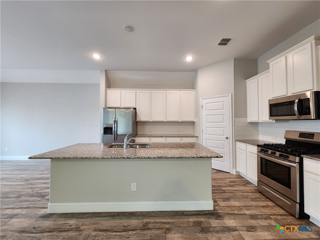 1331 Gruene Glen Property Photo 13