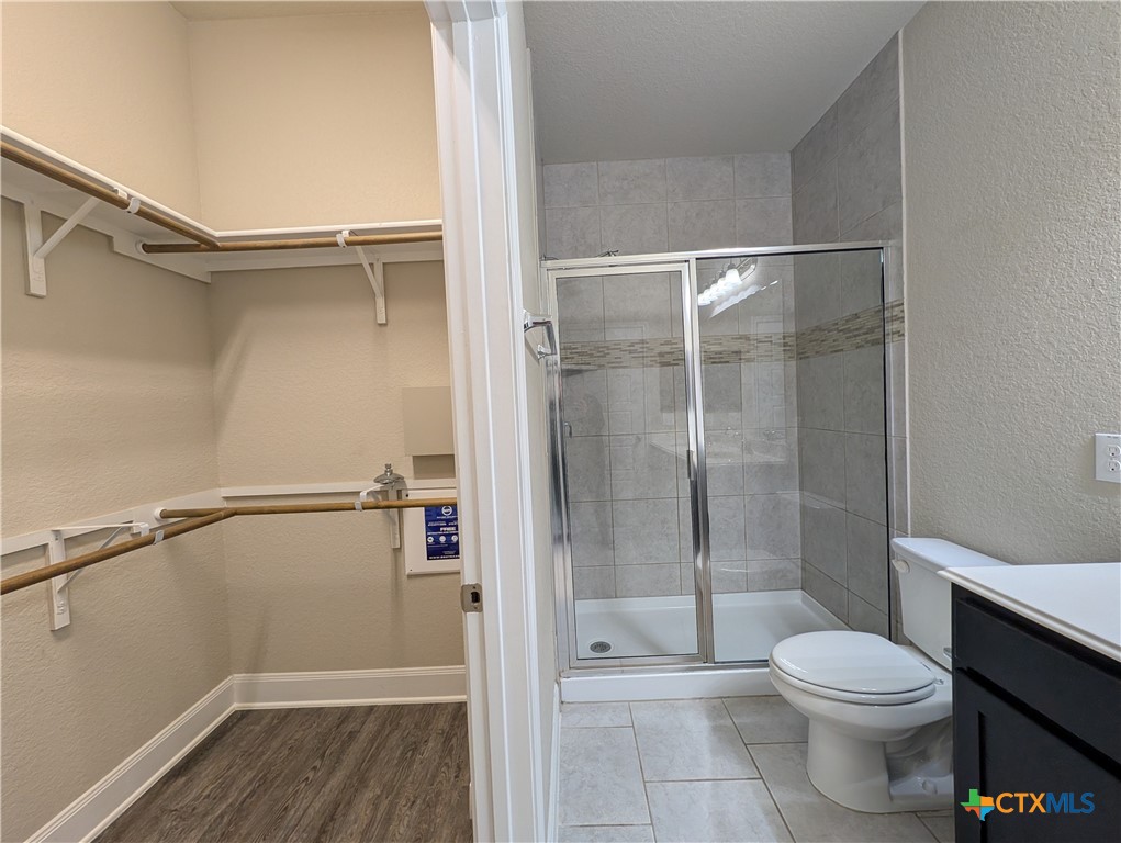 1209 Old Fm 306 Property Photo 13