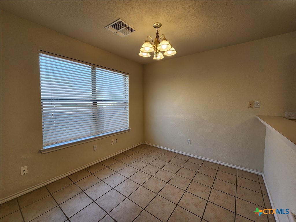 3014 Green Mountain Drive Property Photo 7