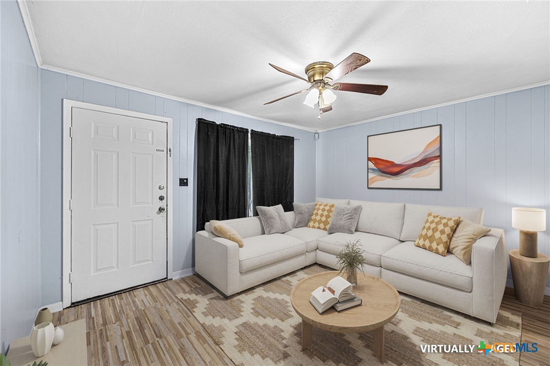 709 Sissom Road Property Photo 4