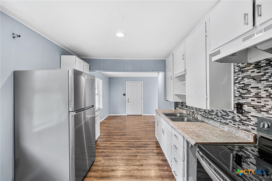 709 Sissom Road Property Photo 11