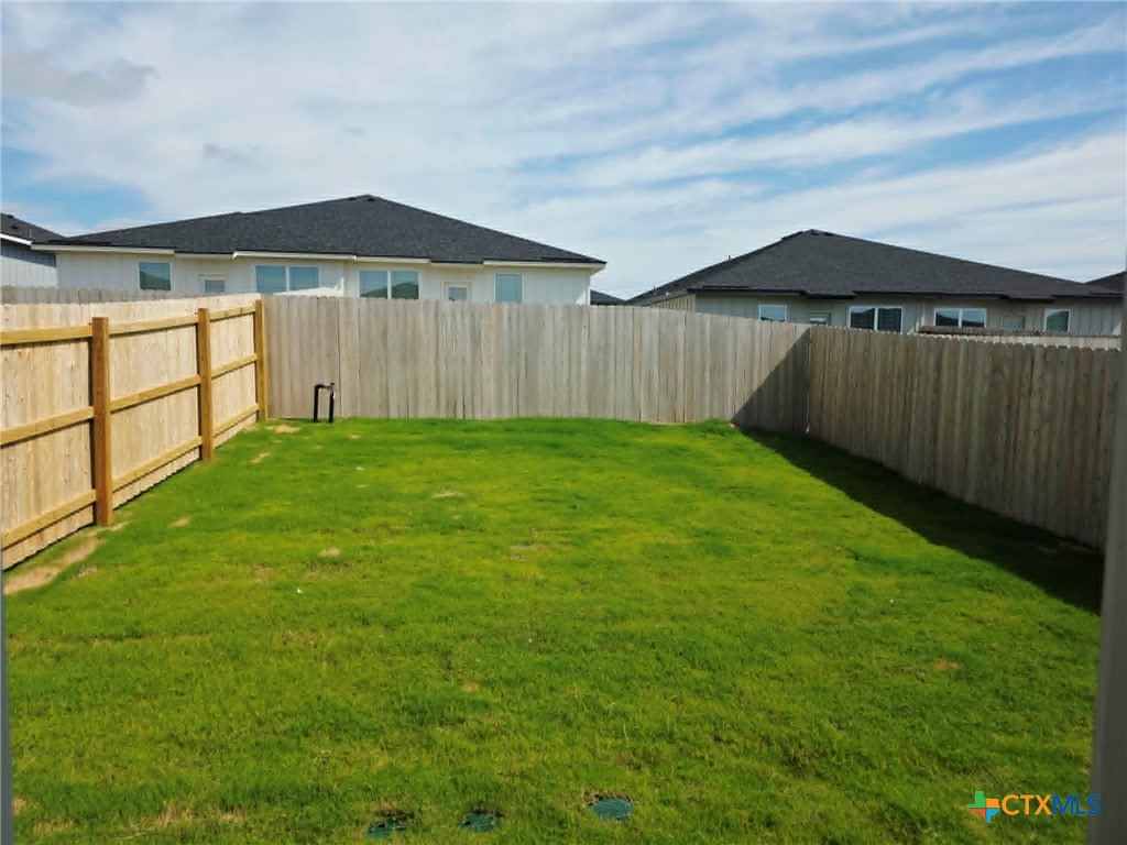 3805 Sugar Hackberry Trail B Property Photo 23