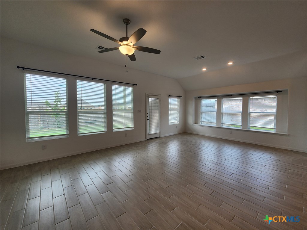 5923 Corsicana Cove Property Photo 2