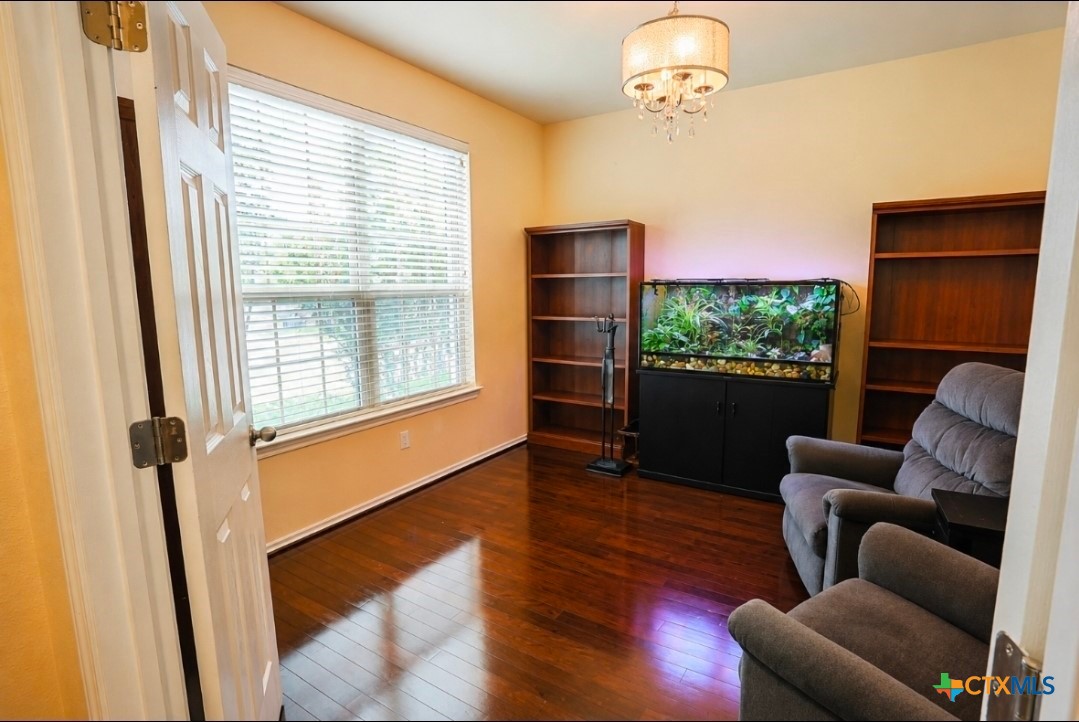 3713 Castleton Drive Property Photo 7