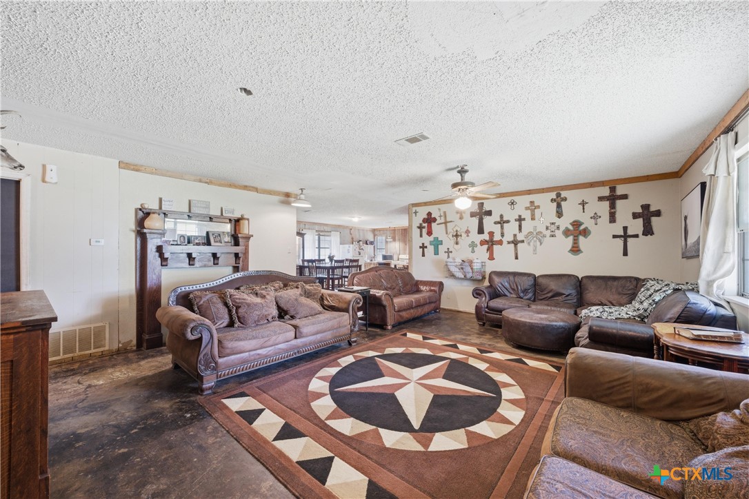 3122 Gun Club Road Property Photo 5