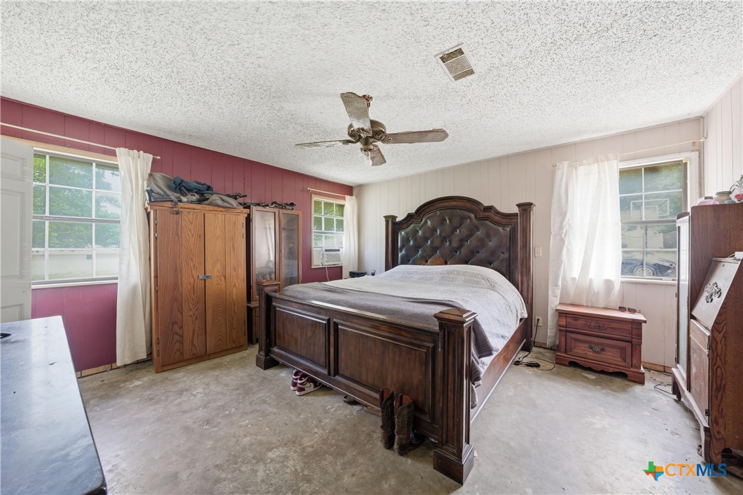 3122 Gun Club Road Property Photo 8