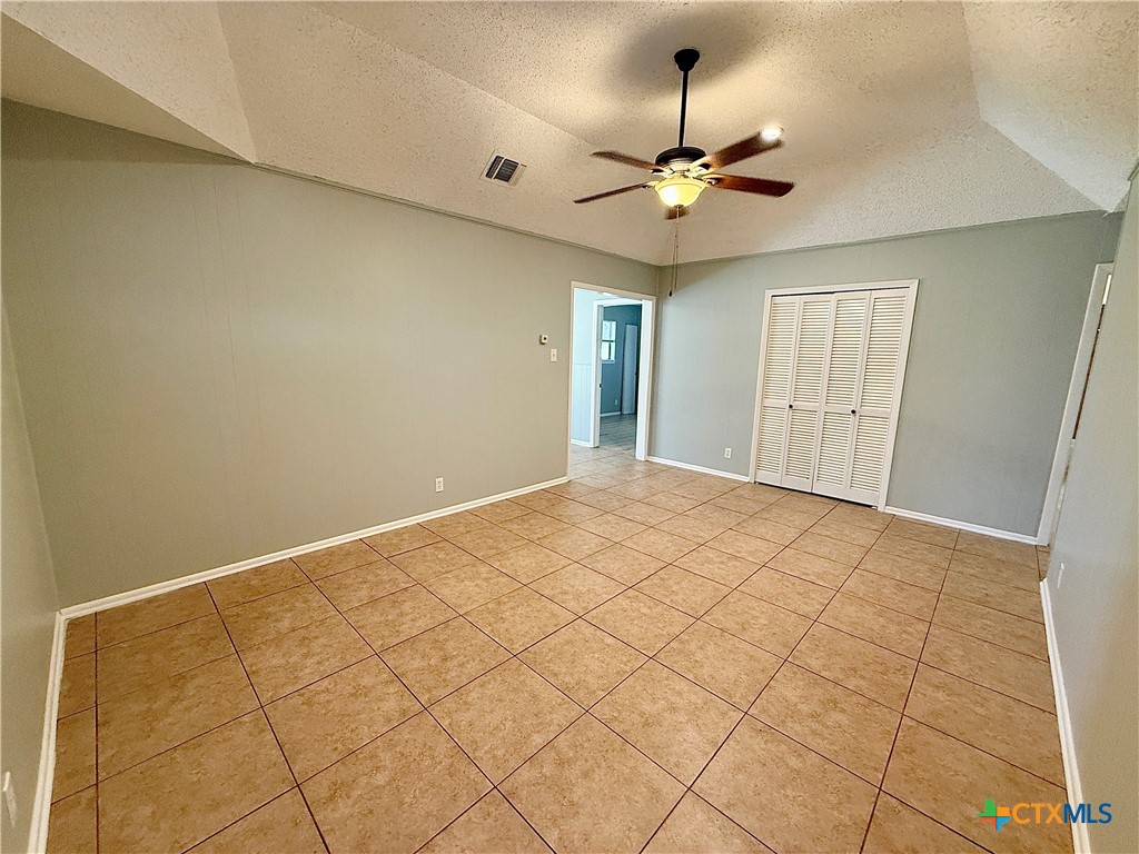705 Woodcrest Circle Property Photo 3