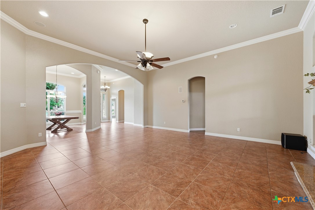 8006 Ridgeway Court Property Photo 5