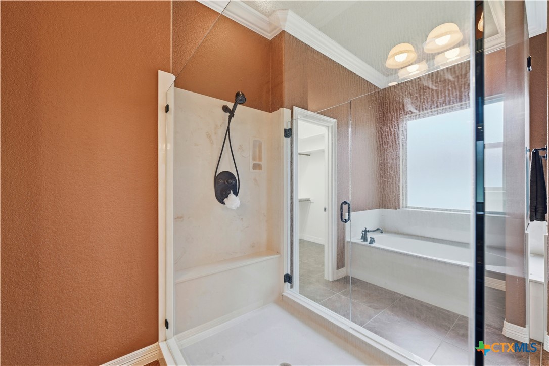 8006 Ridgeway Court Property Photo 18