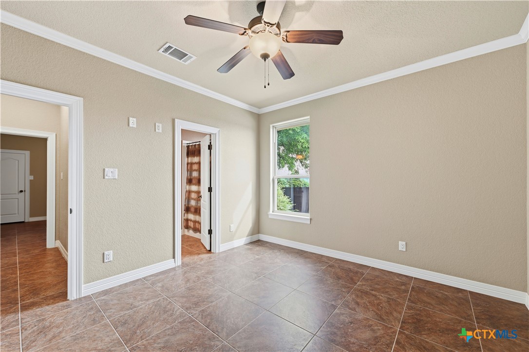 8006 Ridgeway Court Property Photo 21