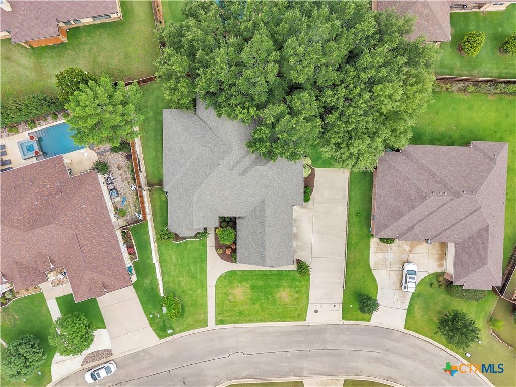 8006 Ridgeway Court Property Photo 41