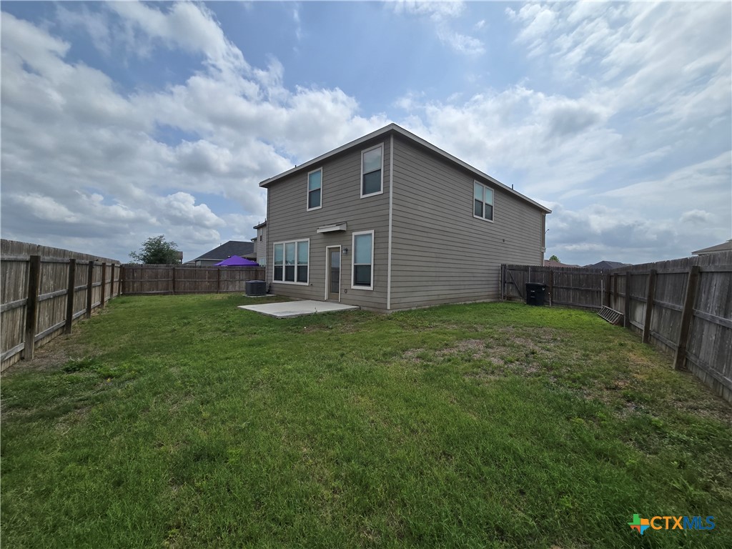 1905 Brook Bend Property Photo 27