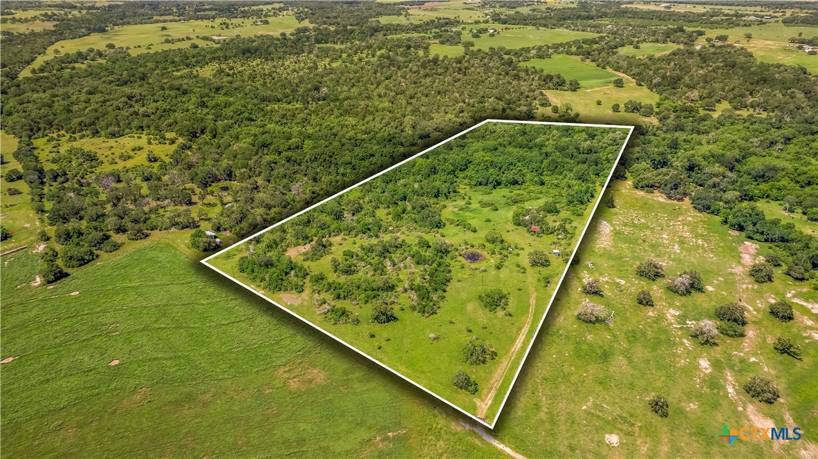 337 Private Road 1015 Property Photo 8