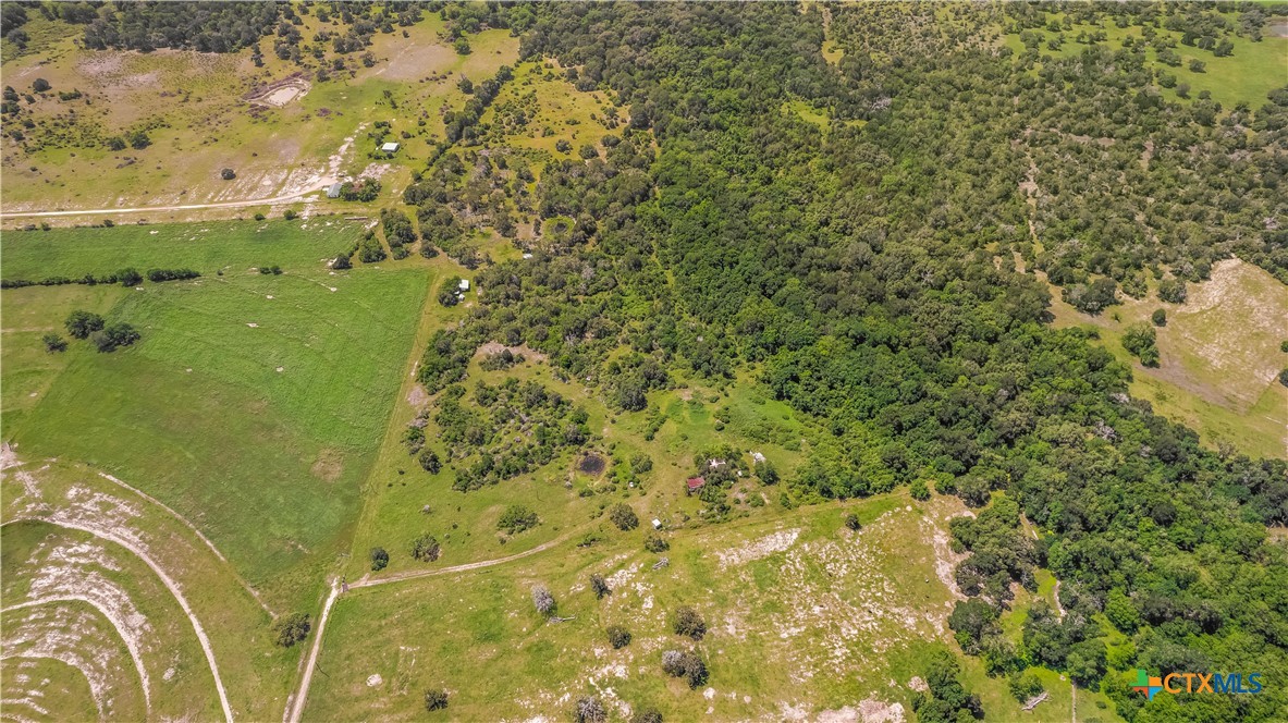 337 Private Road 1015 Property Photo 12