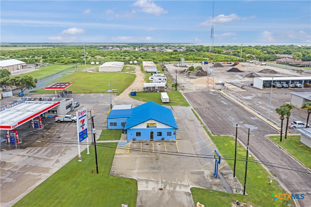 2241 State Highway 35 Property Photo 2