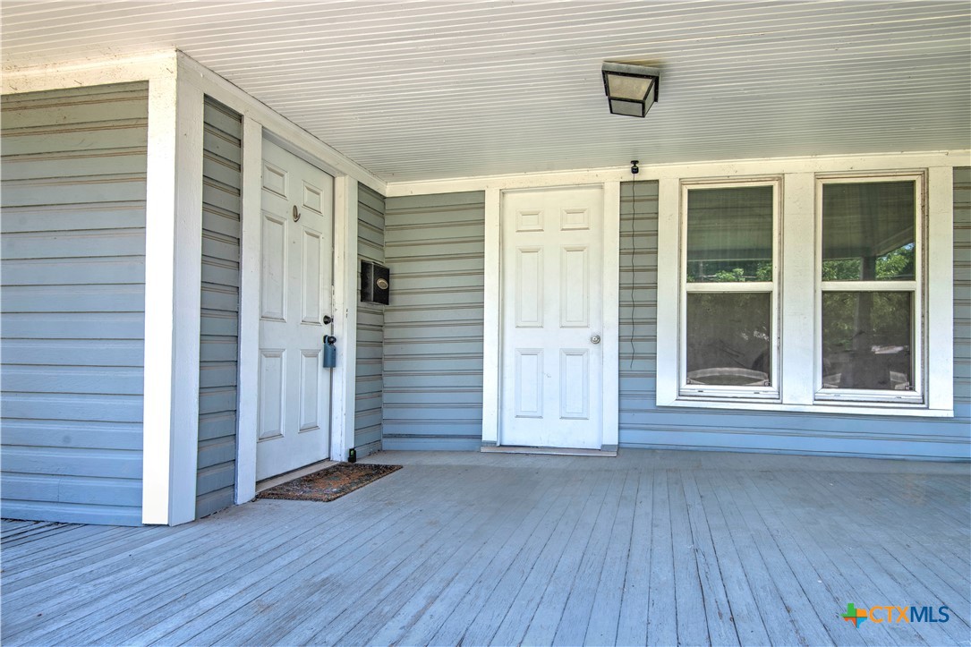 407 8th Street Property Photo 6