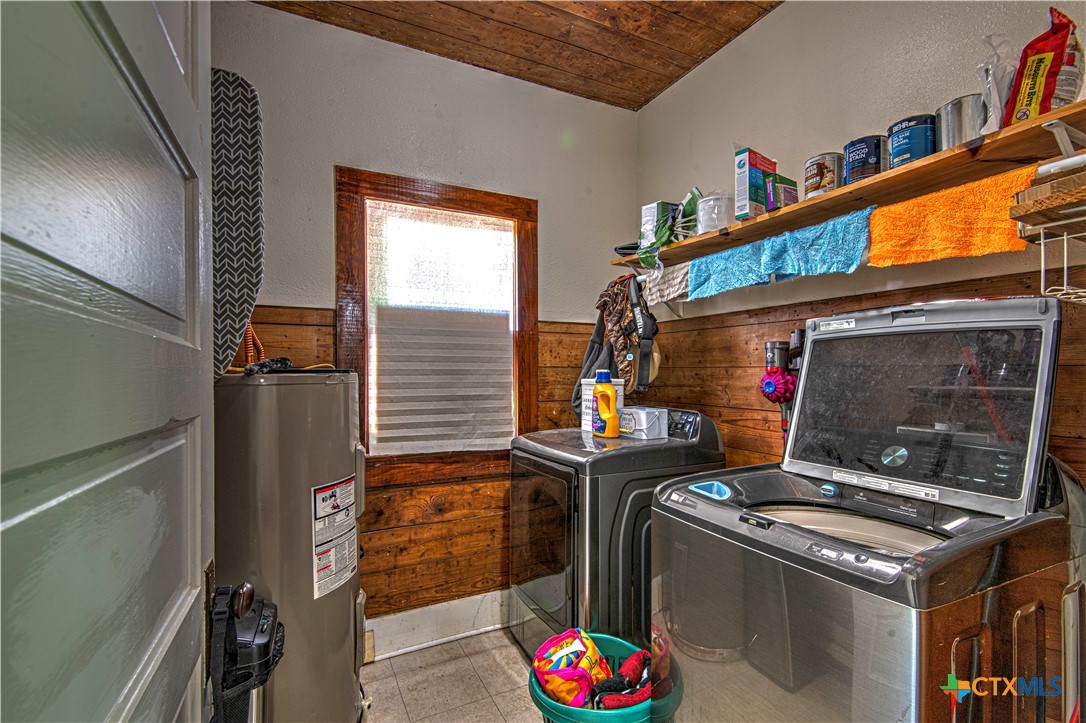 407 8th Street Property Photo 16