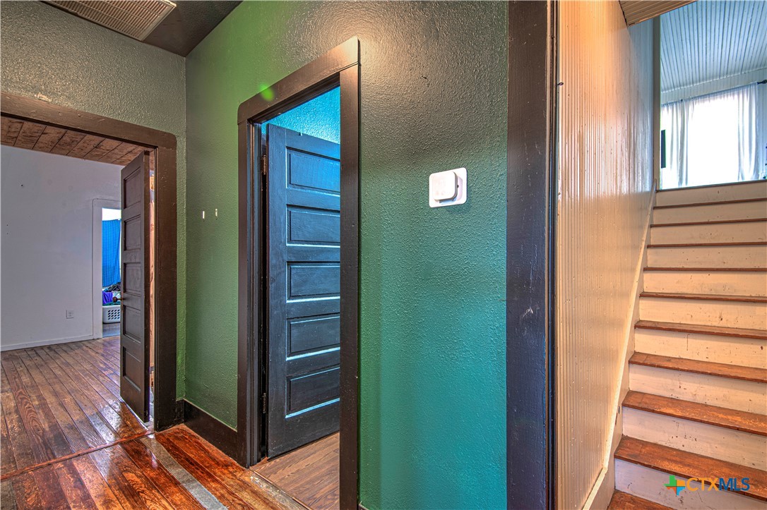 407 8th Street Property Photo 20