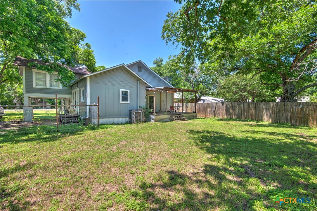 407 8th Street Property Photo 29