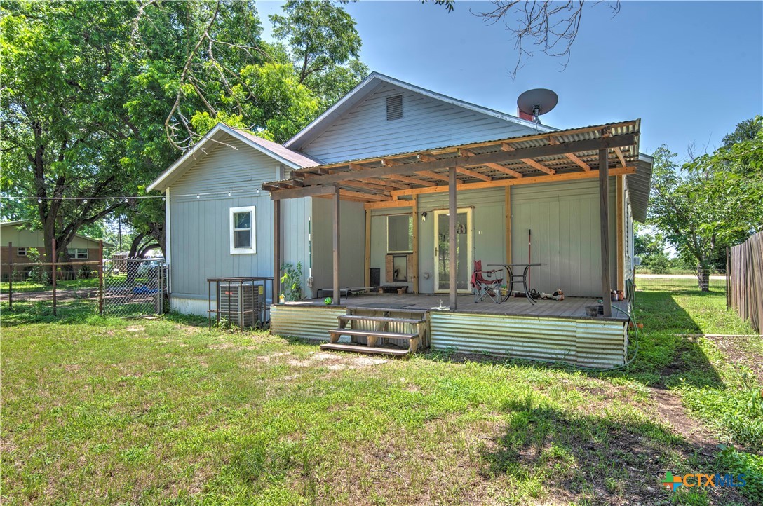 407 8th Street Property Photo 31
