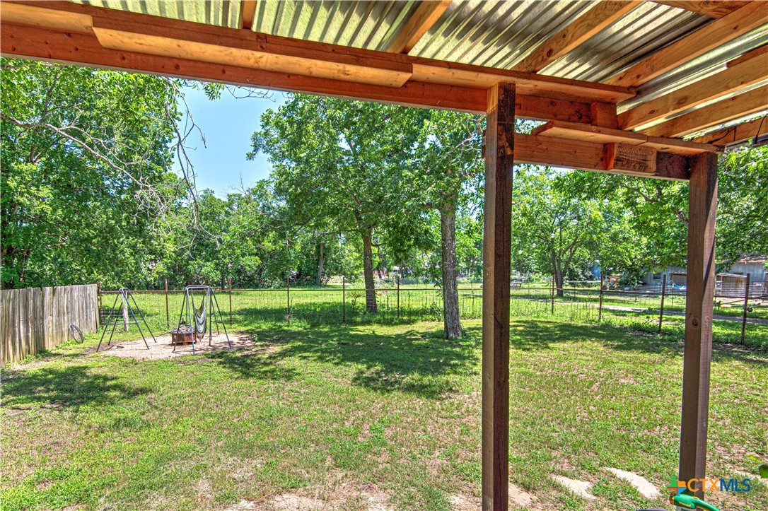 407 8th Street Property Photo 32