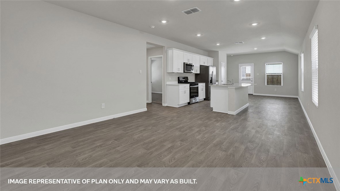 237 Raymondville Path Property Photo 10