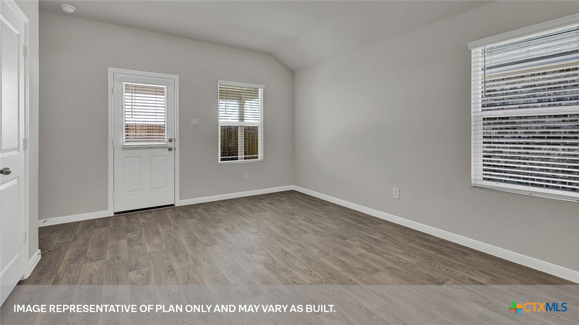 237 Raymondville Path Property Photo 18