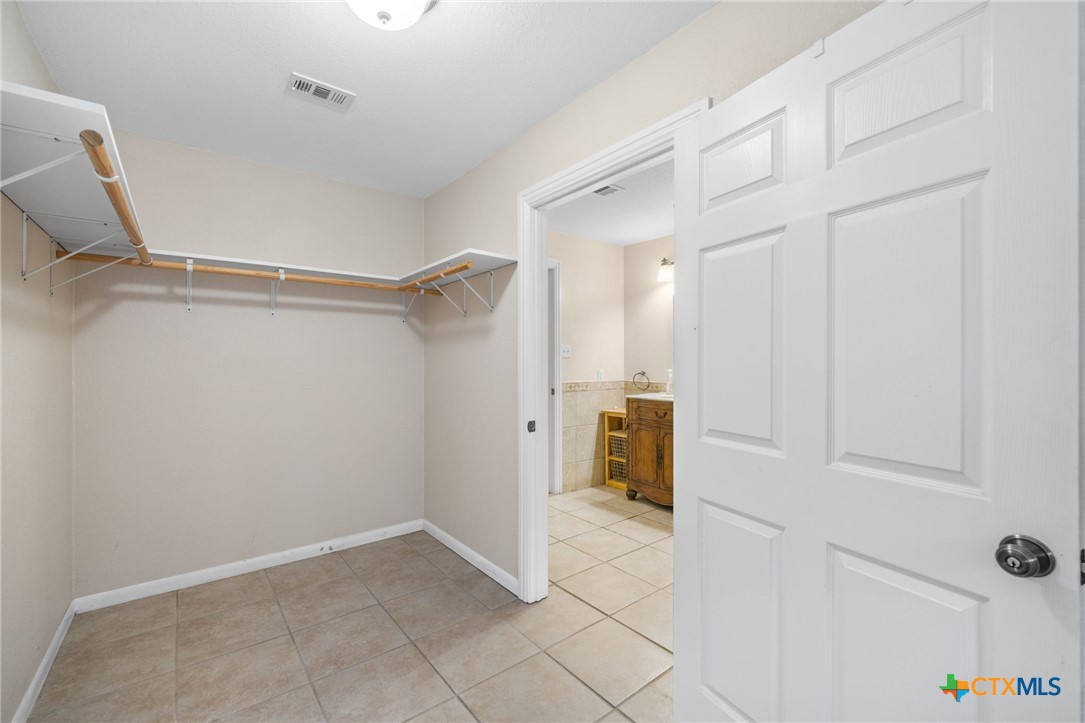 3817 Lancelot Lane Property Photo 20
