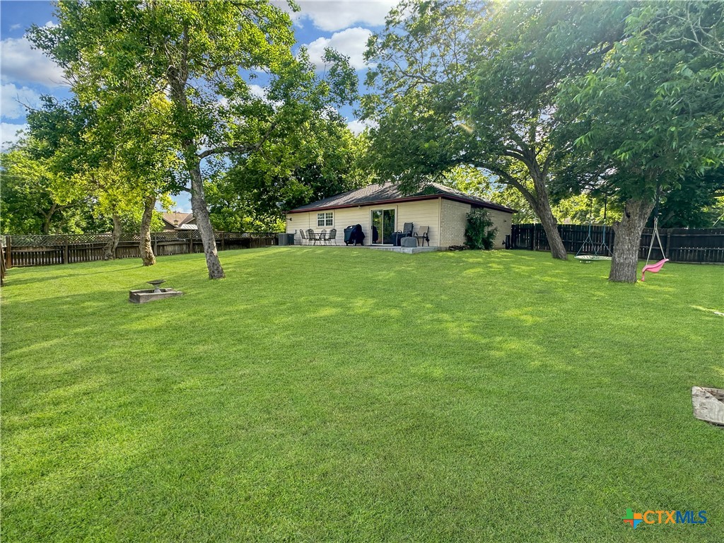 704 S Market Street Property Photo 19