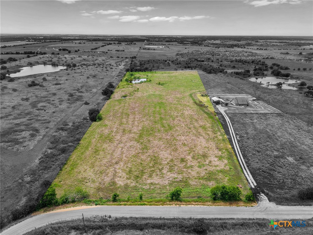 593 County Road 112 Property Photo 1