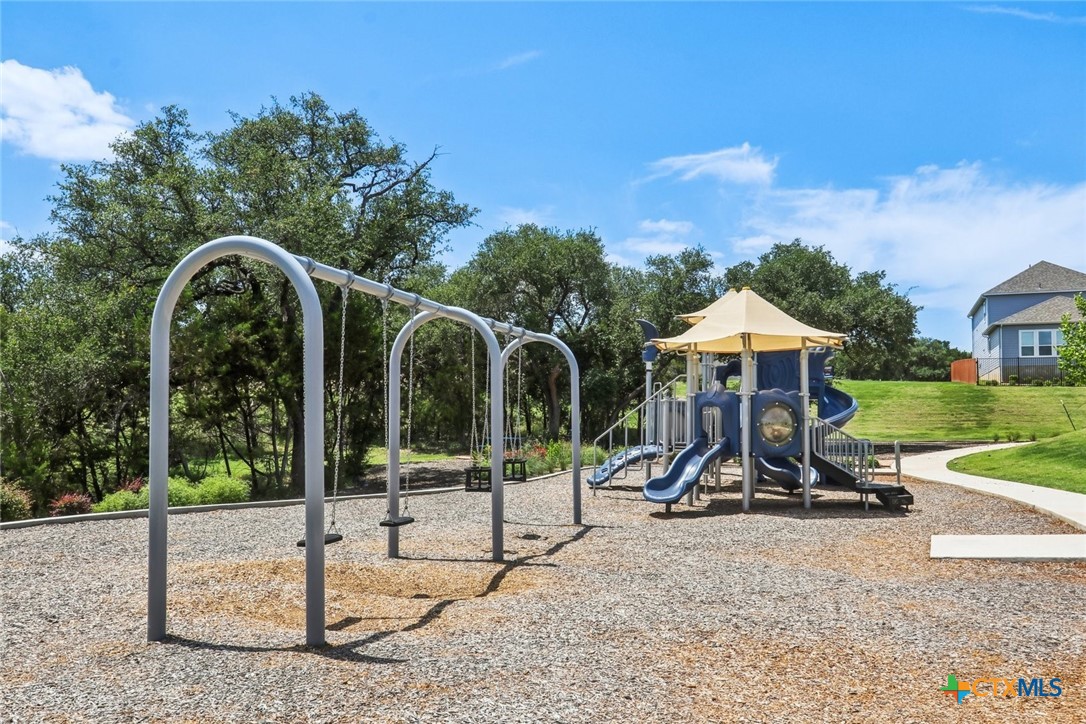 1209 Lavender Way Property Photo 8