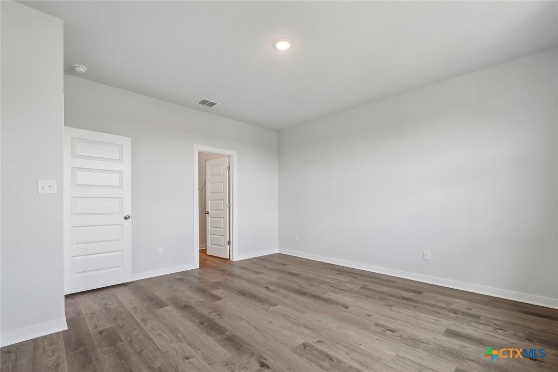 1209 Lavender Way Property Photo 18