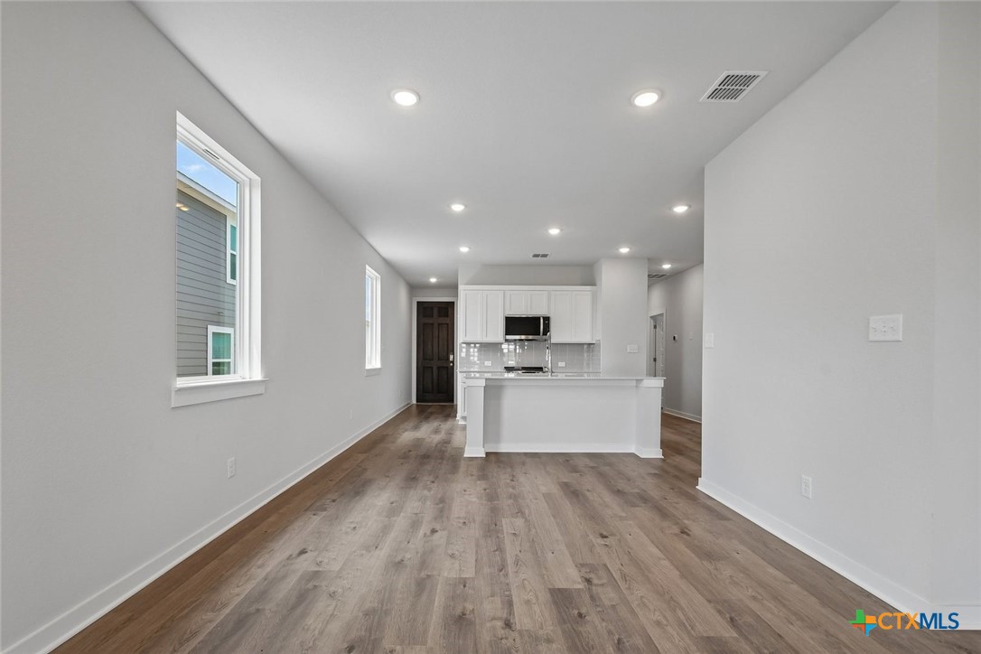 1209 Lavender Way Property Photo 38