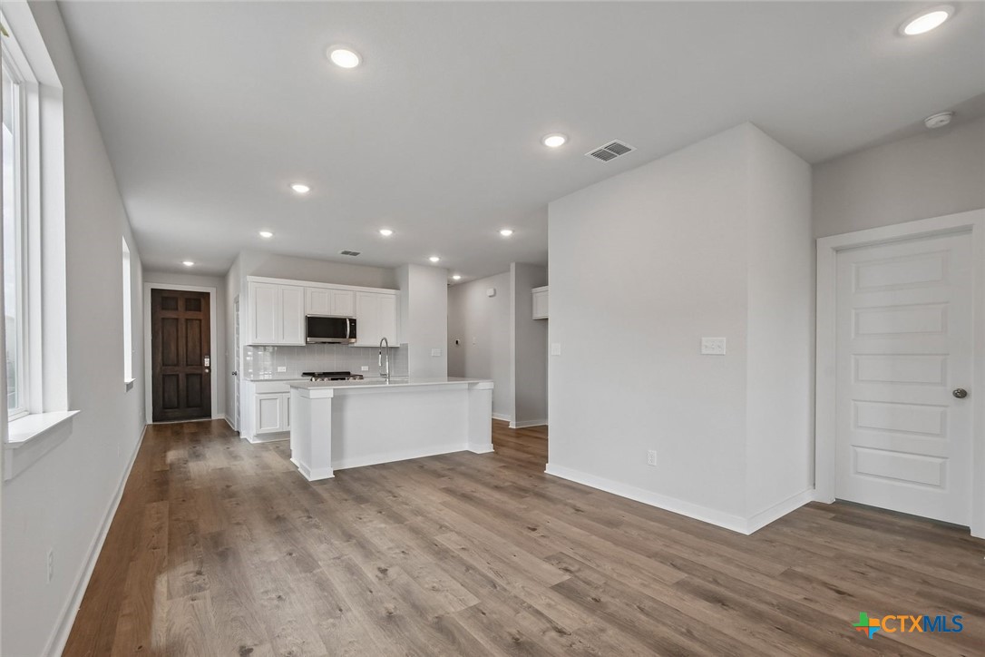 1209 Lavender Way Property Photo 40