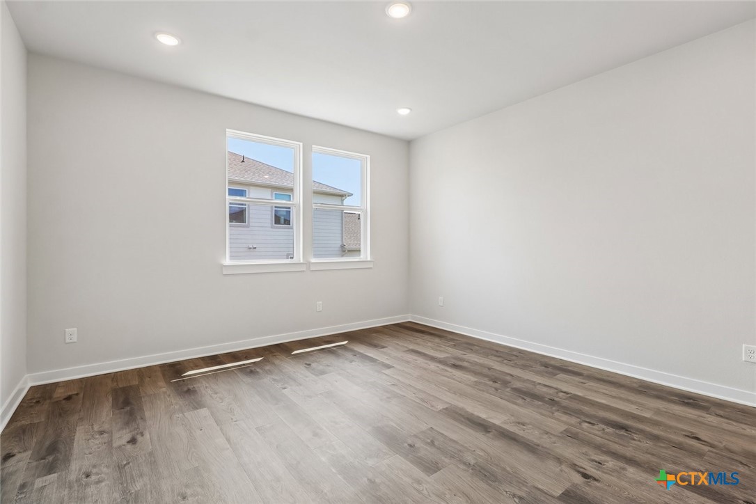 1201 Lavender Way Property Photo 15