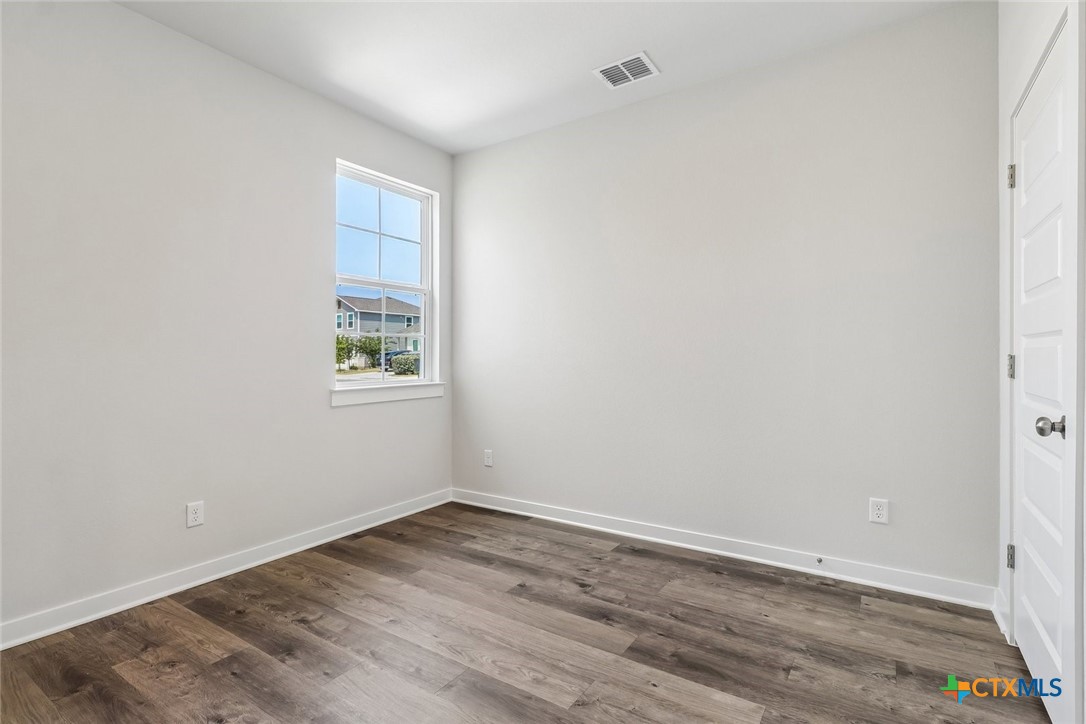 1201 Lavender Way Property Photo 21