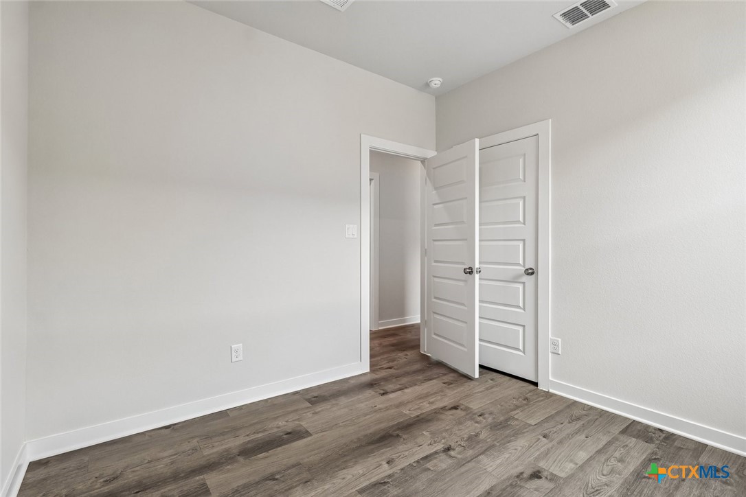 1201 Lavender Way Property Photo 24