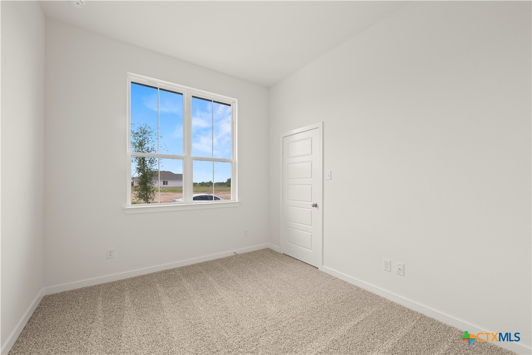 1434 Dowdy Drive Property Photo 4