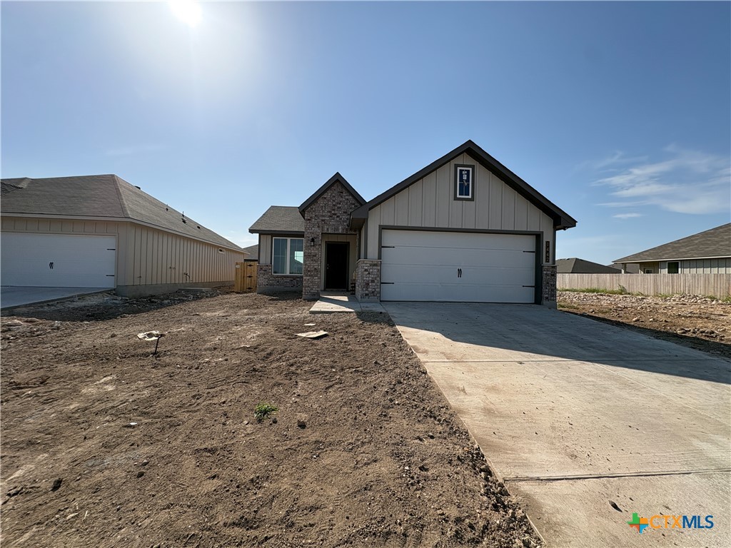 1442 Dowdy Drive Property Photo