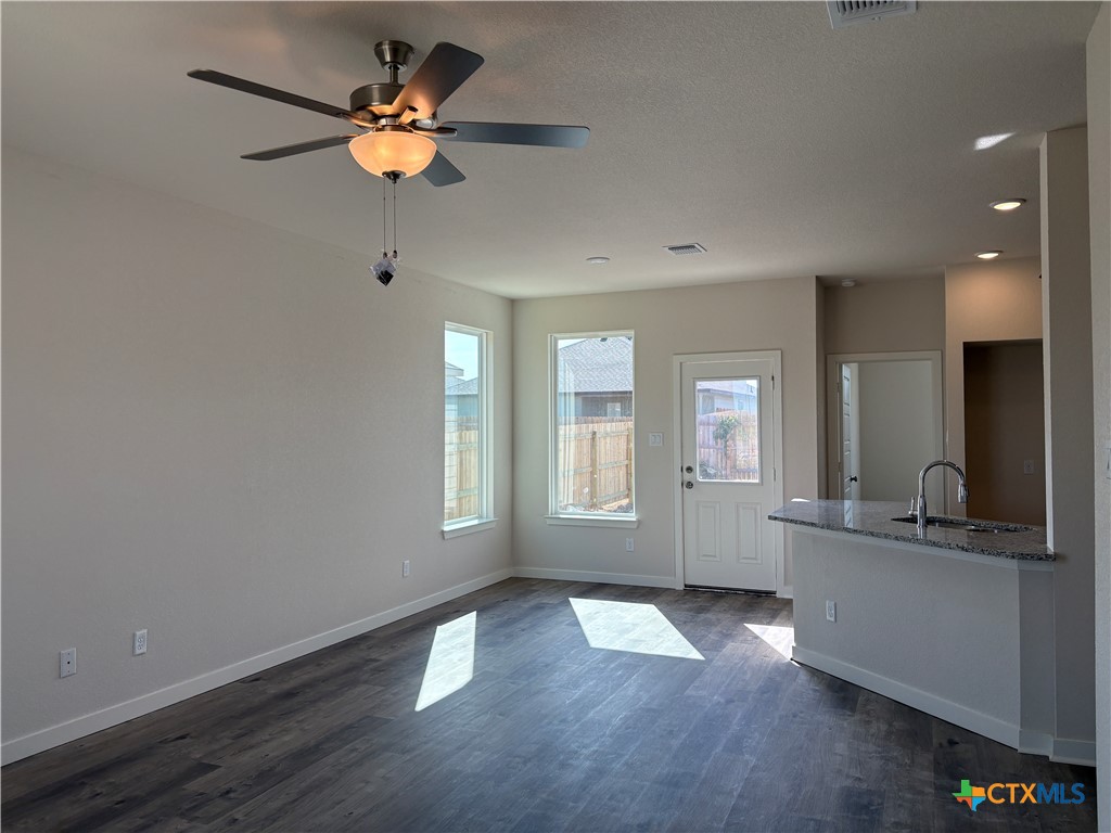 1442 Dowdy Drive Property Photo 3