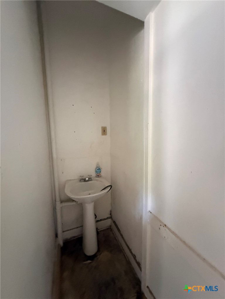 816 N 2nd Street Property Photo 7