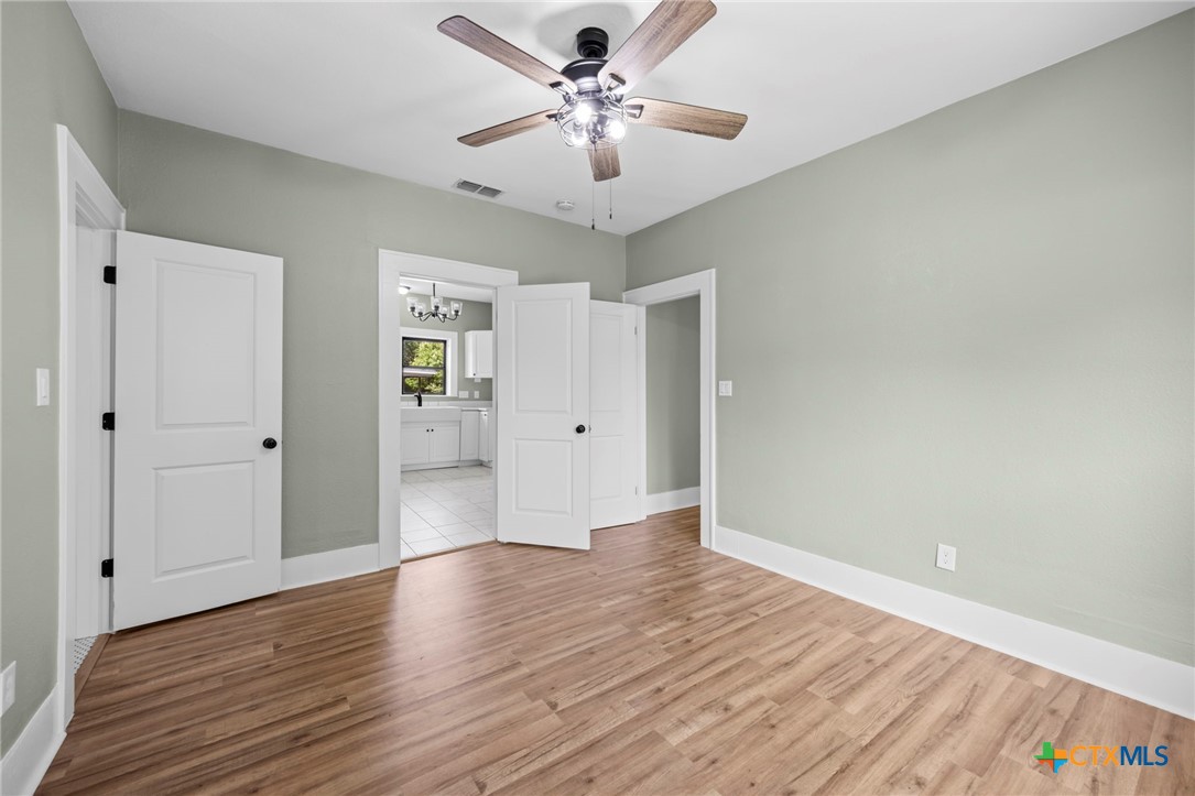 617 N Beal Street Property Photo 19