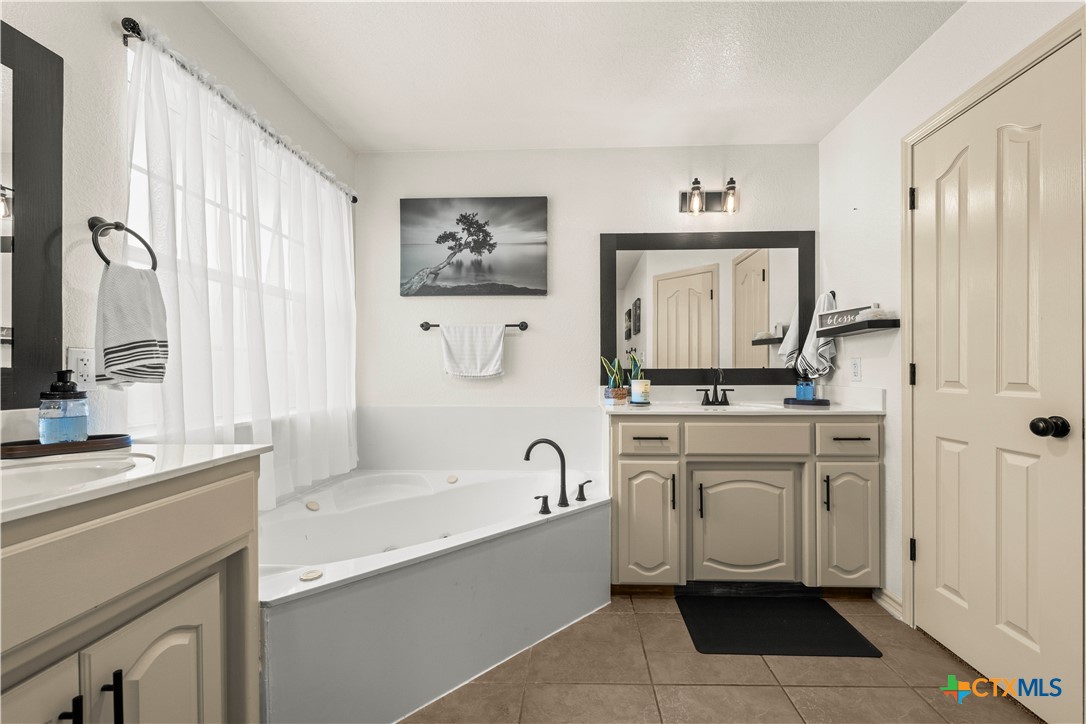 718 Tundra Drive Property Photo 32