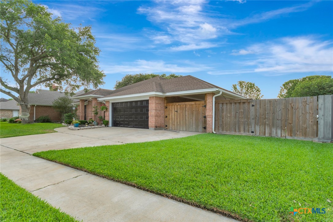 617 Brocton Street Property Photo 33