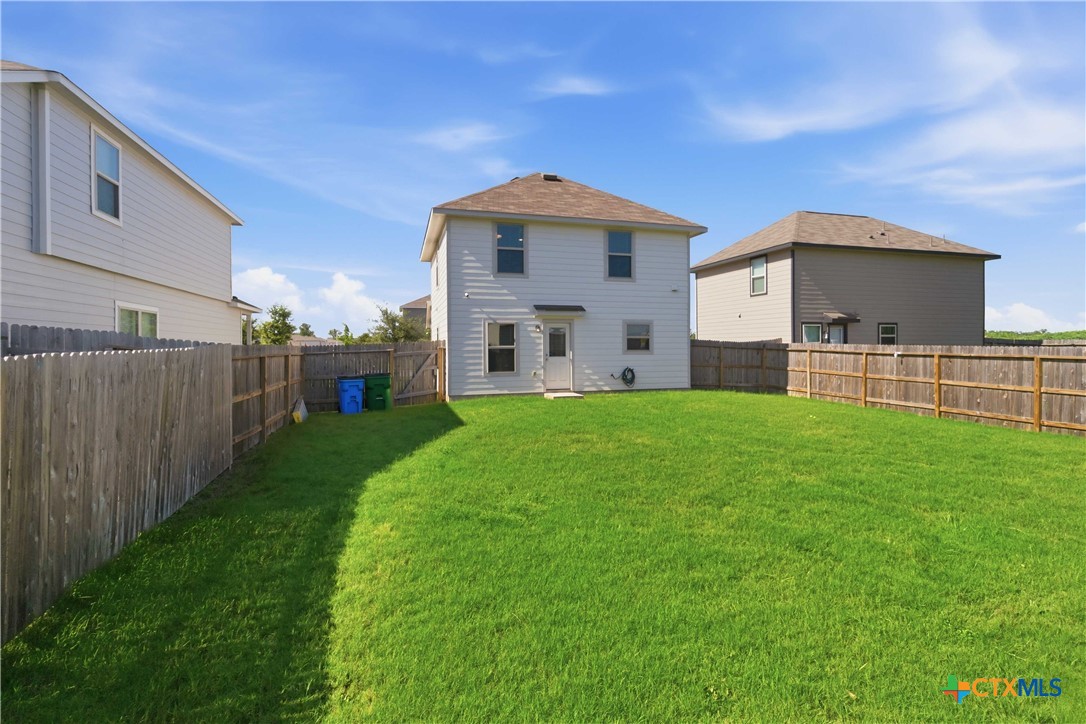 604 Saxon Street Property Photo 23