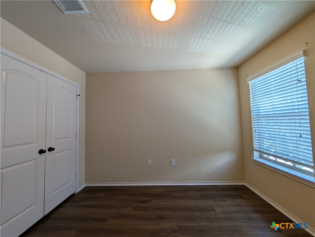 622 Creekside Circle Property Photo 20