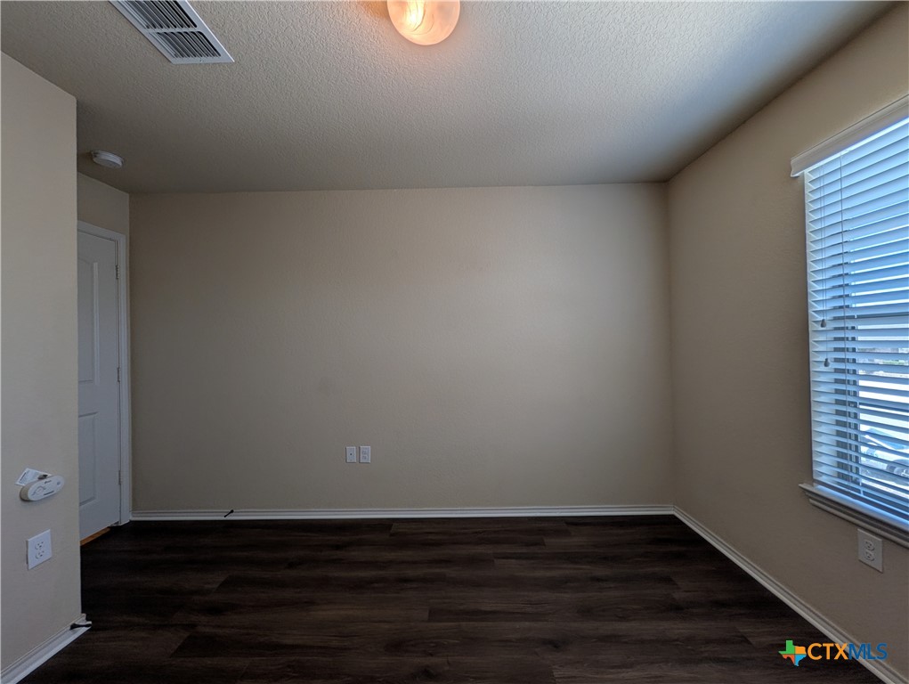 622 Creekside Circle Property Photo 22