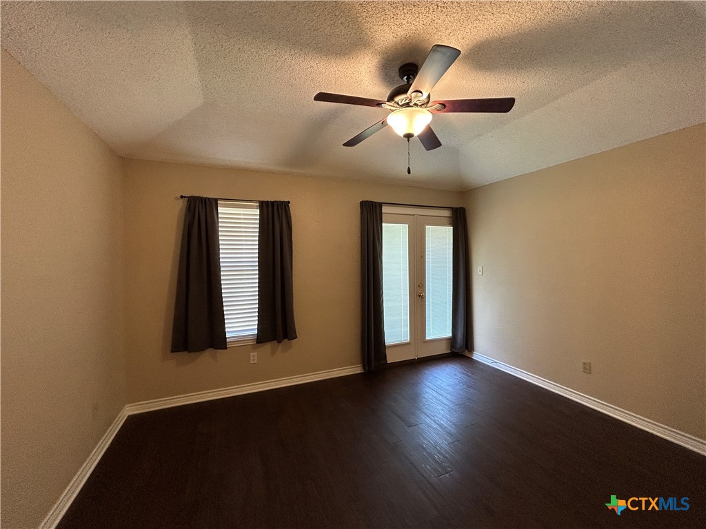 1642 W County Line Road Property Photo 16