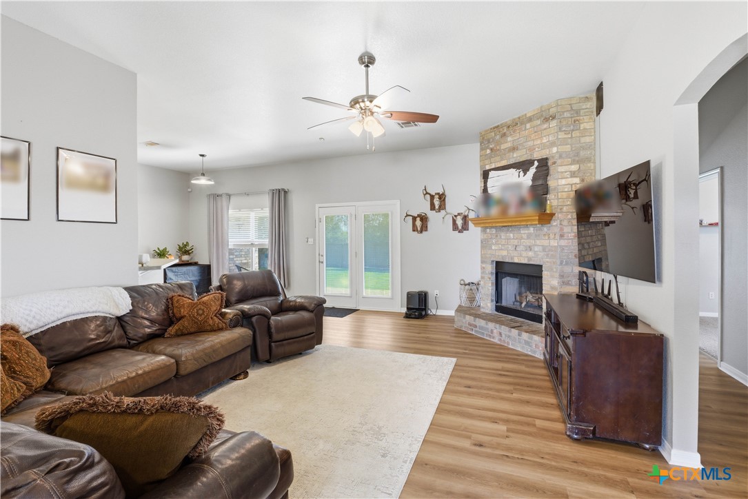 5300 Hunters Ridge Trail Property Photo 8